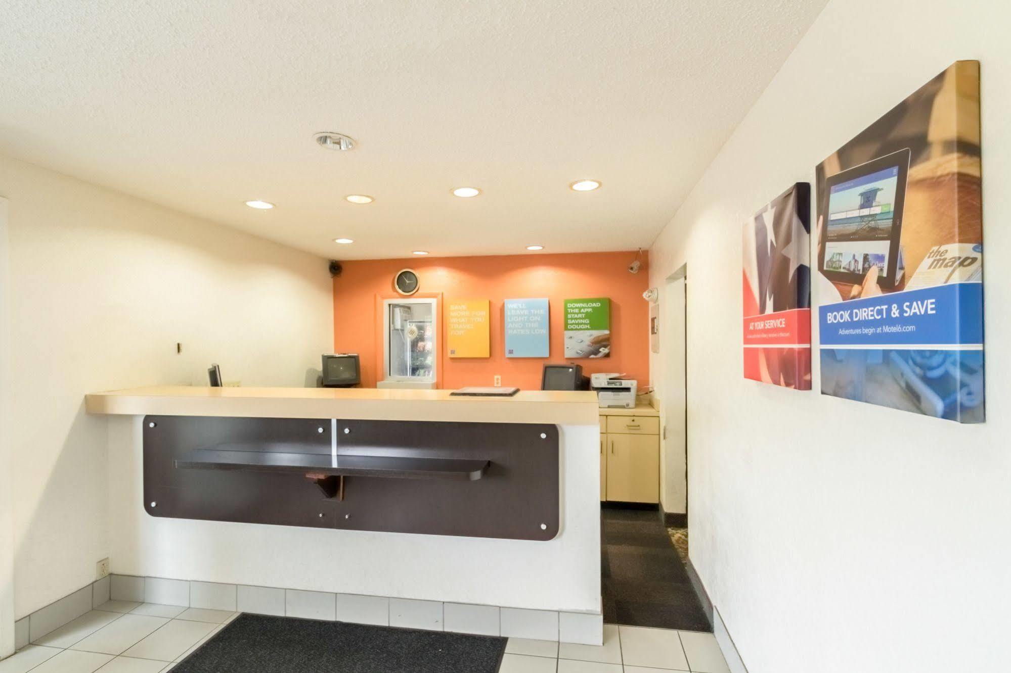 Motel 6-Crawfordsville, IN Esterno foto