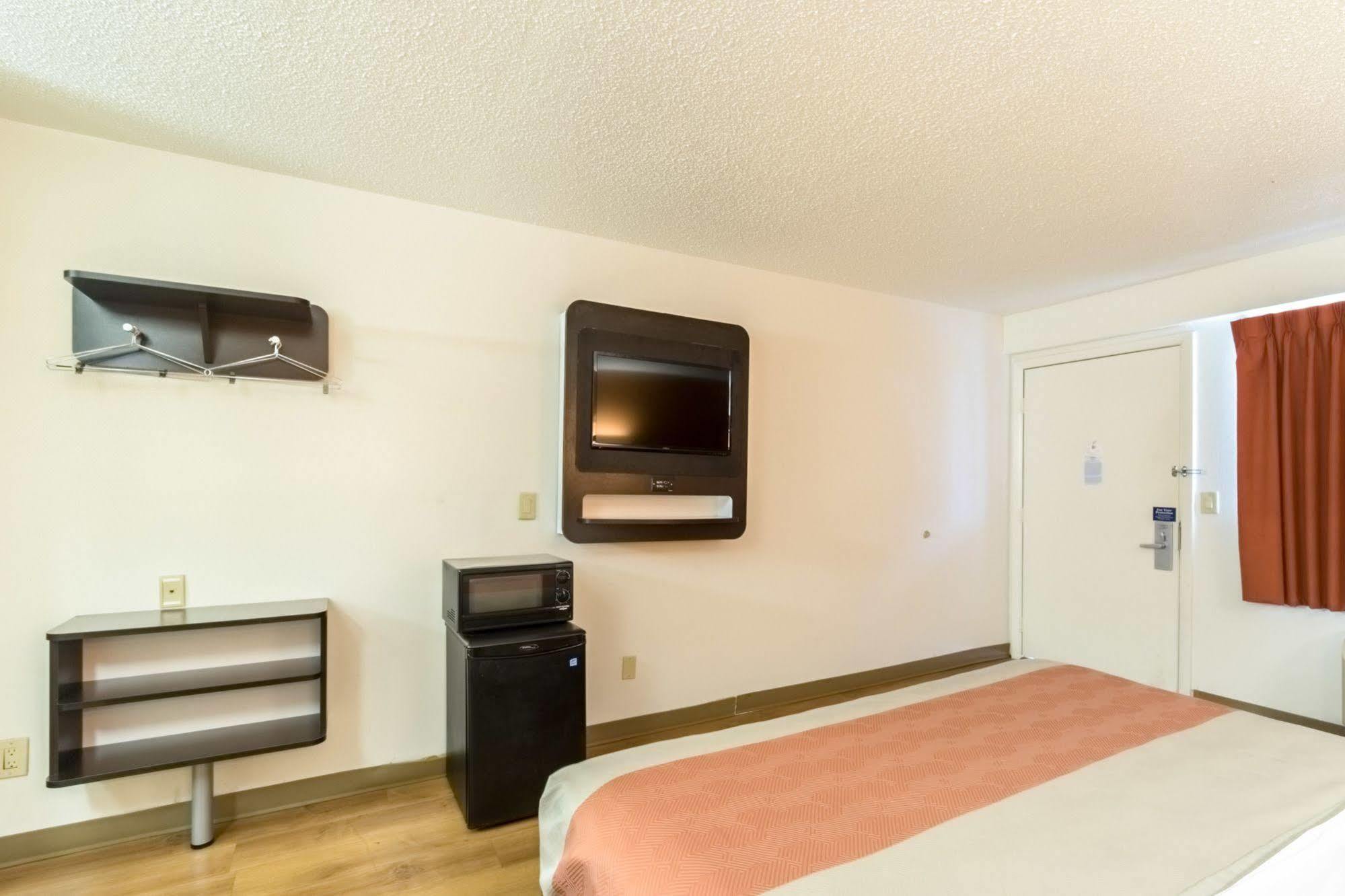 Motel 6-Crawfordsville, IN Esterno foto